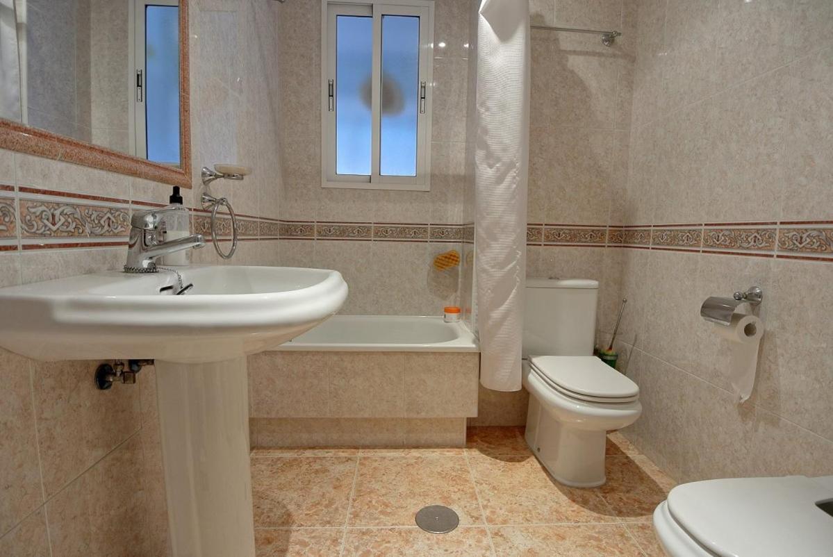 Rooms Tourist Apartment Huelva Ngoại thất bức ảnh